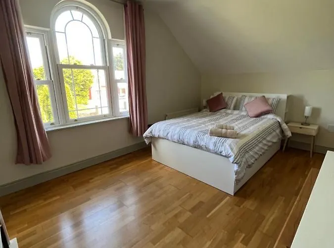 Frühstückspension Clover 3*