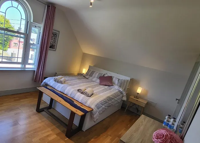 Clover Bed & Breakfast 3*